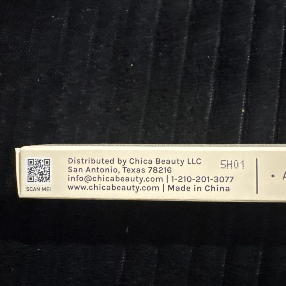 Chica Beauty MIRAME Matte Black‎ Liquid Eyeliner Smooth Glide No Smudge NIB